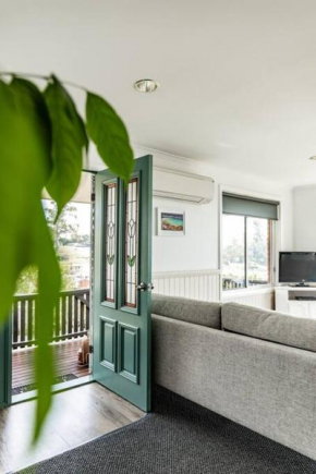 Suncatcher St Helens - Views - Sleeps 4